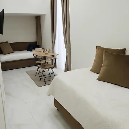 فندق مبيت وإفطار Station House 45 نابولي